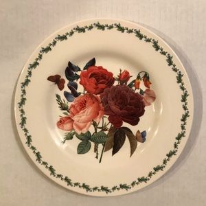 Set Of 4 Royal Stafford “Redoute” Plates 8.5”